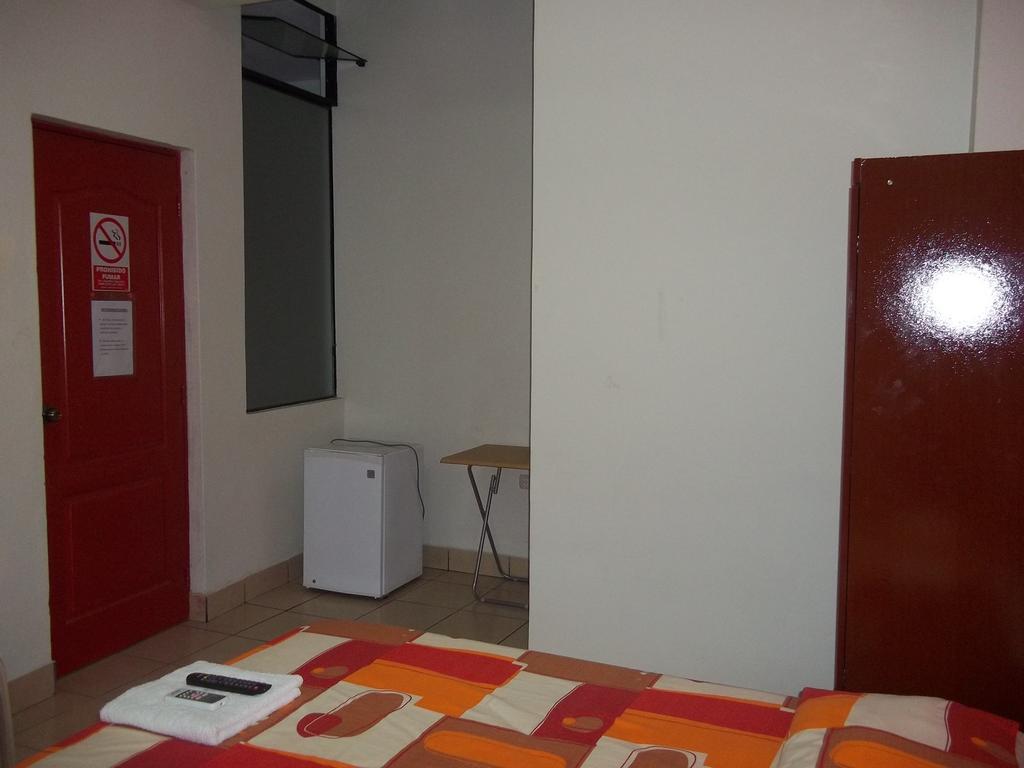 Hotel Casa Linda II Iquitos Pokój zdjęcie